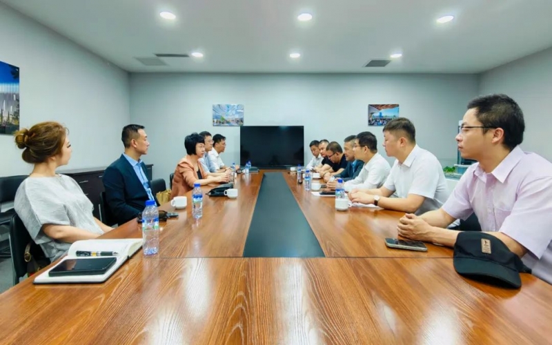 榮程集團黨委書記、融誠物產(chǎn)集團總經(jīng)理張穎赴烏茲別克斯坦開展商務考察 拓展新領域 推進國際化