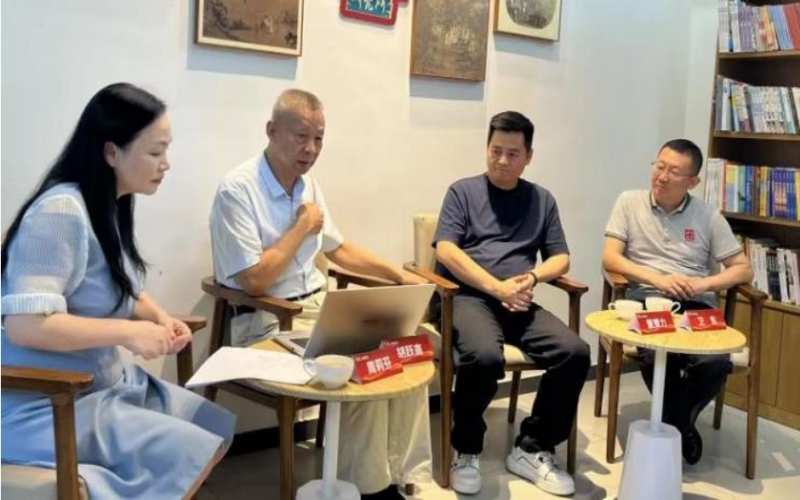 榮程新智研究院發(fā)起榮羲書院研討會，聚焦鄉(xiāng)村振興的工匠力量